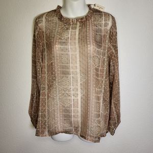 NWT World Market Farah Sage Green and Tan Geo Plaid Top size Small